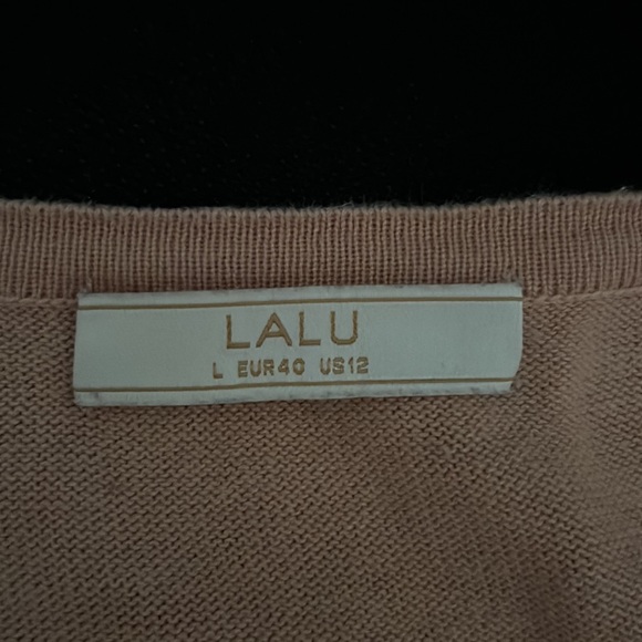 LALU Cardigan with Lace Trimmed - Picture 8 of 9